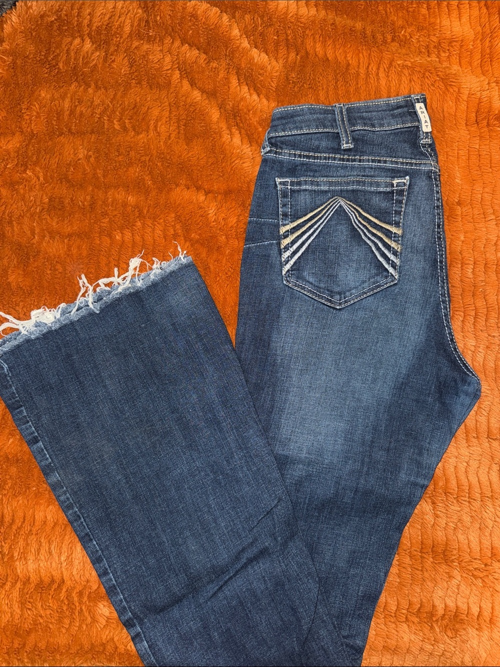 Women’s Ariat Flares: 31XL